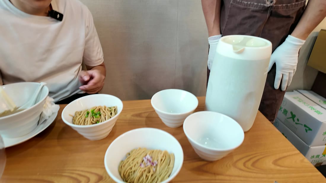 ろく月の自家製麺